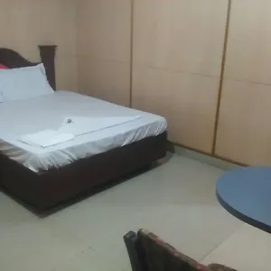 Hotel Priya, Chengannur