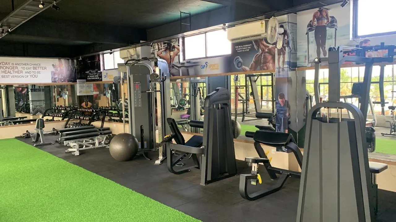 Cap Sports Center Hotell Nīleshwar
